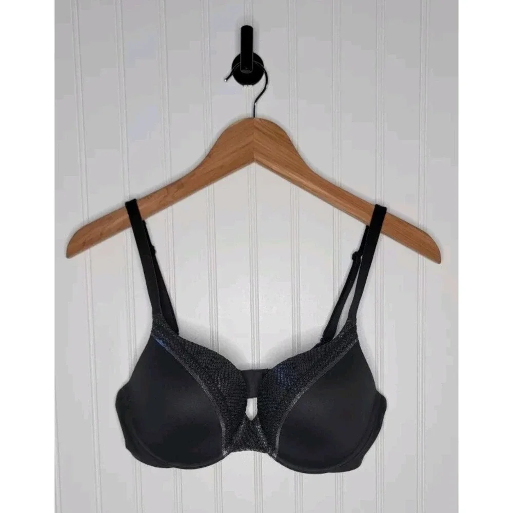Victoria's Secret Body By Victoria Perfect Shape Bra Underwire Size 34D